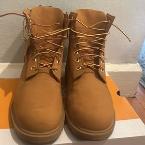 Men’s Timberland boots
